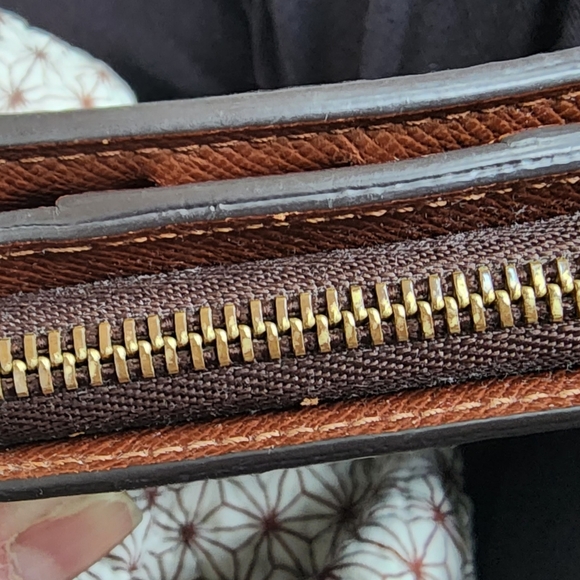 Louis Vuitton compact zipped wallet - Picture 12 of 12